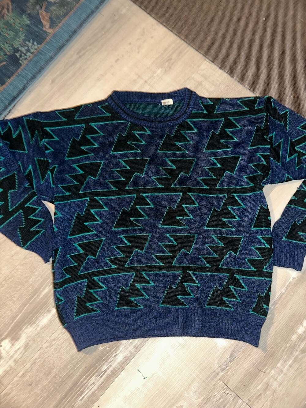 Vintage 90s Geometric Lightning Bolt Graphic Blue Black Knit Sweater
